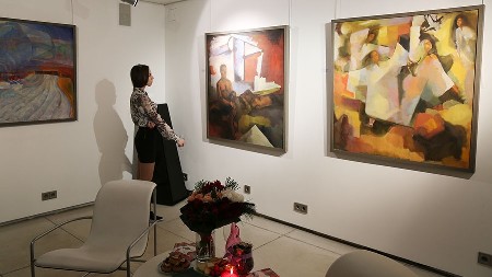 Asia-Plus: В Москве открылась первая выставка таджикского искусства ХХ века