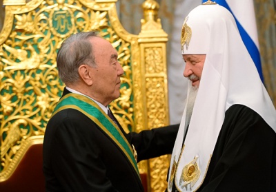 Tengri News: Назарбаева в Москве наградили орденом Сергия Радонежского 