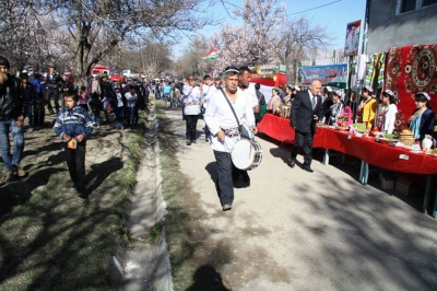 Asia-Plus: Жители таджикских и кыргызских приграничных сел вместе встретили Навруз 