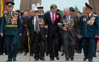 Вечерний Бишкек: В Кыргызстане остался всего 821 участник ВОв