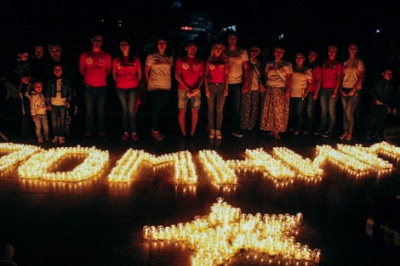 News-Asia: В Бишкеке провели акцию «Свеча памяти»