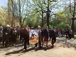 Штандарт Вахты памяти «Нас миллионы панфиловцев!» перешёл от Бишкека к Саратову